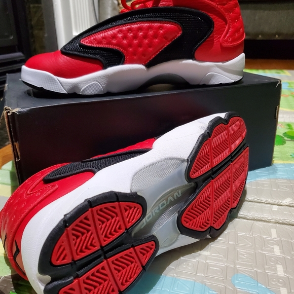 Shoes - Picture 7 of 11